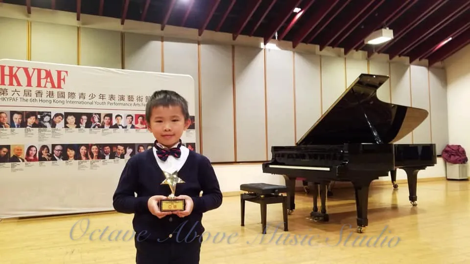 第六屆香港國際青少年表演藝術節2018（香港賽區~ 鋼琴專題John Thompson B組）：亞軍